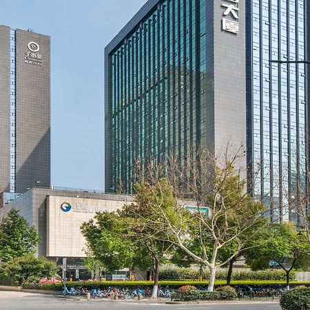 Holiday Inn Express Hangzhou Huanglong, An Ihg Hotel Exterior photo